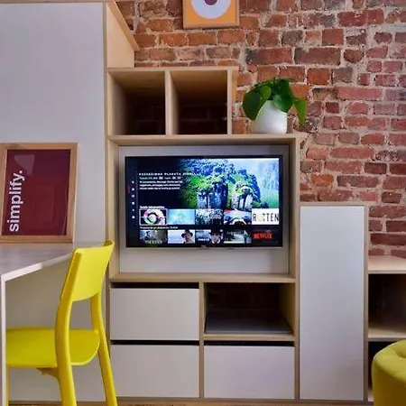 Rynek Stare 4 - Klima Netflix Apartmán