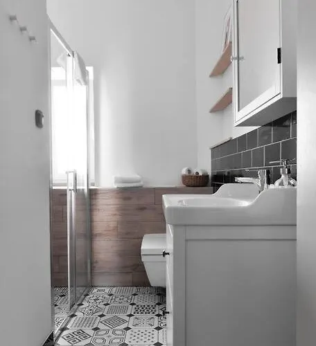 Rynek Stare 4 - Klima Netflix アパート ヴロツワフ